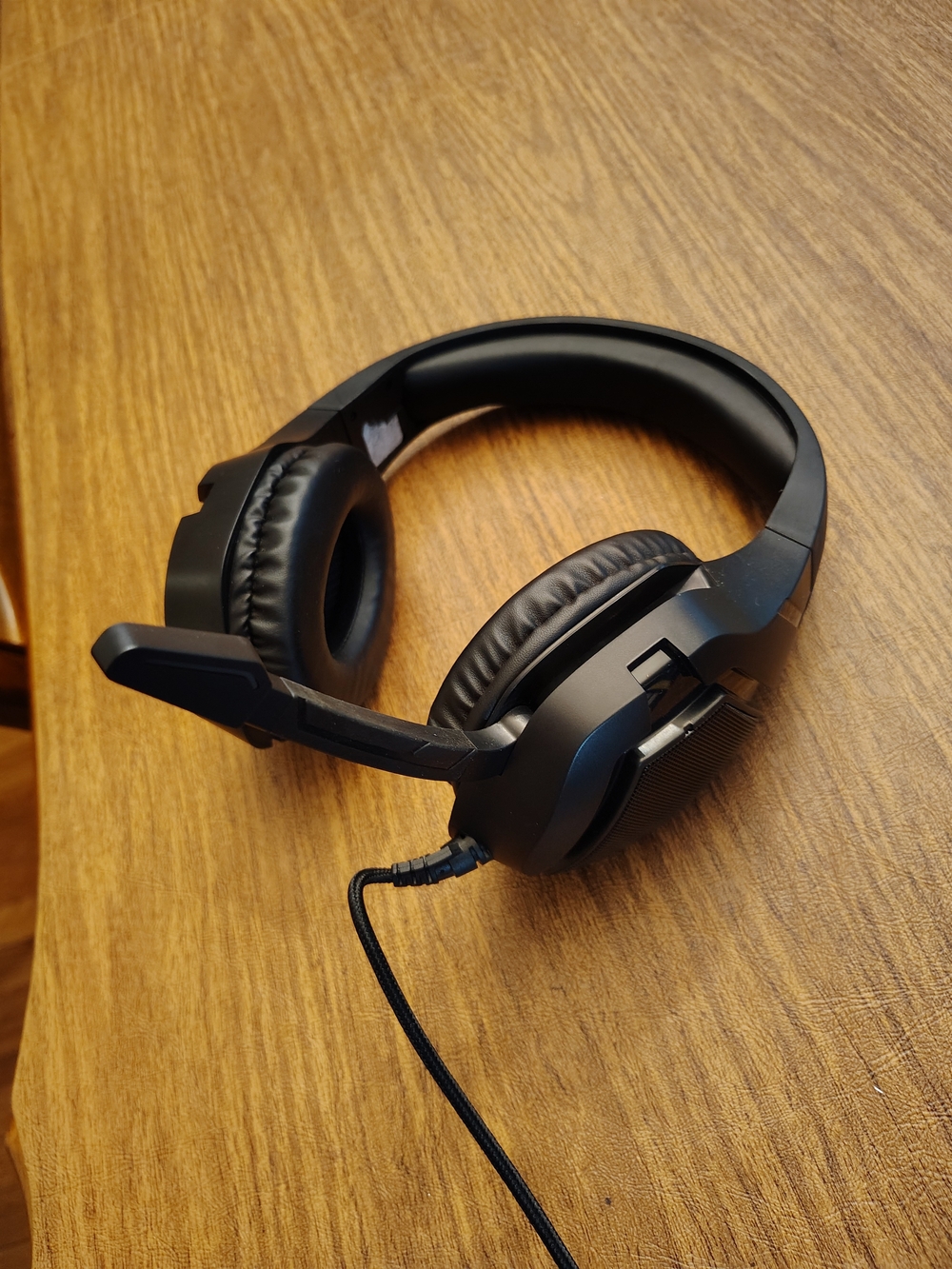 Black Wired Gaming Headset with Boom Microphone